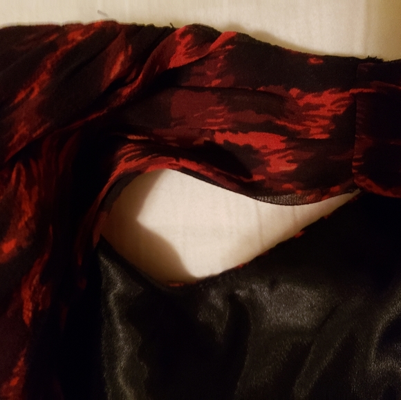 Donna Ricco evening top - Picture 10 of 16